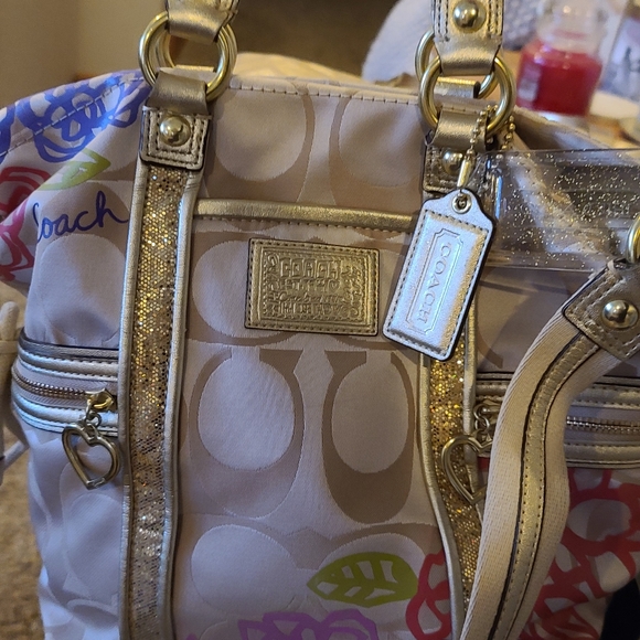 Coach Handbag - Picture 2 of 10